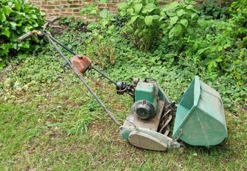 grasmaaier cilinder kooi Qualcast 35DL antiek.  beschikbaar voor biedingen
