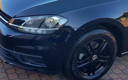 VW Golf siervelgen + winterbanden 195/65*15, Auto-onderdelen, Banden en Velgen, Banden en Velgen, Winterbanden, 15 inch, 195 mm