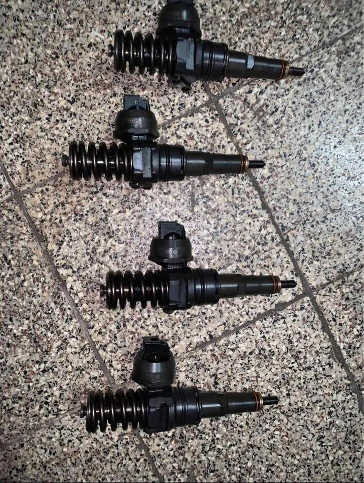 Turbo + injecteur 1.9 TDI 130 PARFAIT ETAT !, Autos : Pièces & Accessoires, Systèmes à carburant, Audi, Enlèvement ou Envoi