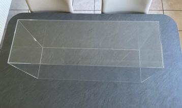 Capuchon et dôme en PLEXIGLAS 81 x 27 x 42 cm, Enlèvement, Comme neuf