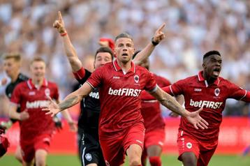 GEZOCHT! Matchwornshirts antwerp RAFC, Verzamelen, Sportartikelen en Voetbal, Ophalen of Verzenden