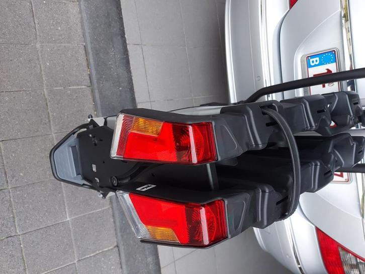 Thule fietendrager 3 fietsen, Auto diversen, Fietsendragers, Zo goed als nieuw, Trekhaakdrager, 3 fietsen of meer, Brede banden