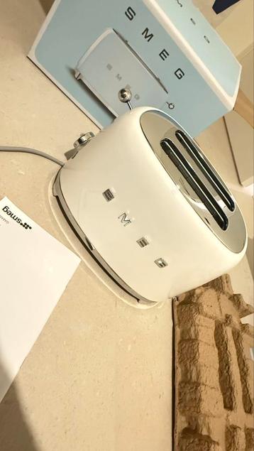 Nieuw smeg broodrooster  beschikbaar voor biedingen