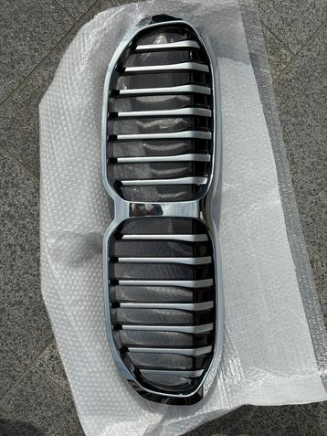Originele BMW f40 grill/nieren beschikbaar voor biedingen