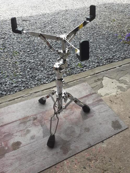 Hardware en cymbals te koop, Muziek en Instrumenten, Drumstellen en Slagwerk, Zo goed als nieuw, Pearl, Ophalen