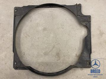 NOS radiateurkap Mercedes-Benz W114 230.6 250 250C 250CE beschikbaar voor biedingen