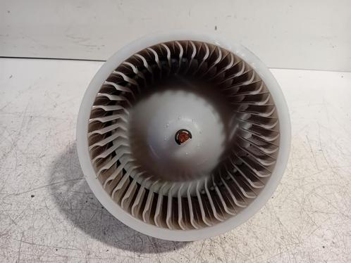 KACHEL VENTILATORMOTOR Ceed Sportswagon (CDF) (EB1D1NXJAA), Auto-onderdelen, Airco en Verwarming, Kia, Gebruikt