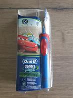 Elektrische tandenborstel cars, Ophalen of Verzenden, Zo goed als nieuw, Tandenborstel