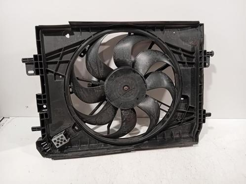 KOELVENTILATORMOTOR Dacia Sandero II (214816812), Auto-onderdelen, Airco en Verwarming, Dacia, Gebruikt
