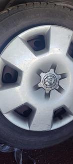 TOYOTA corolla stalen velgen en banden, Ophalen, All Season, Banden en Velgen
