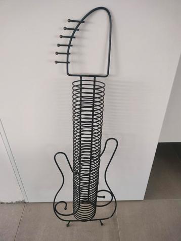 Support CD en forme de guitare, Enlèvement, Utilisé
