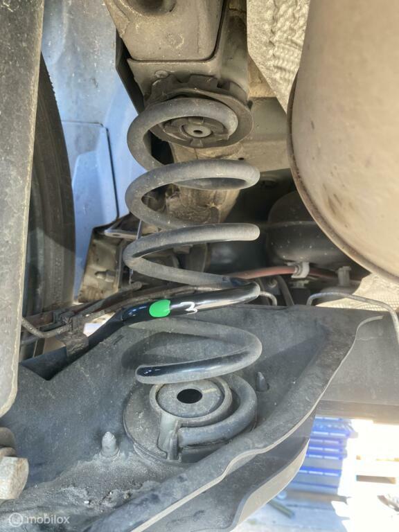 Veer Achteras Rechts Renault Captur 1 ORIGINEEL  550204832R, Auto-onderdelen, Ophanging en Onderstel, Renault, Gebruikt, Ophalen of Verzenden