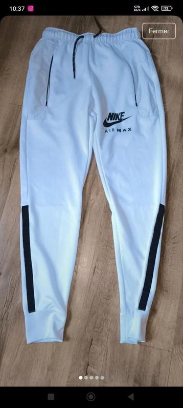 Nike air max S joggingbroek  beschikbaar voor biedingen