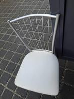 Tafel + 4 stoelen, Ophalen, Zo goed als nieuw