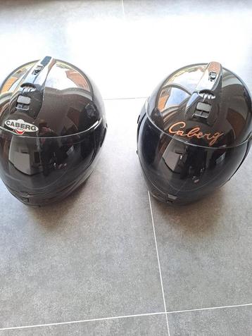 Caberg motorhelmen beschikbaar voor biedingen