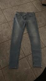 Broek LEVI’S skinny maat 29, Kleding | Dames, Ophalen of Verzenden, Zo goed als nieuw