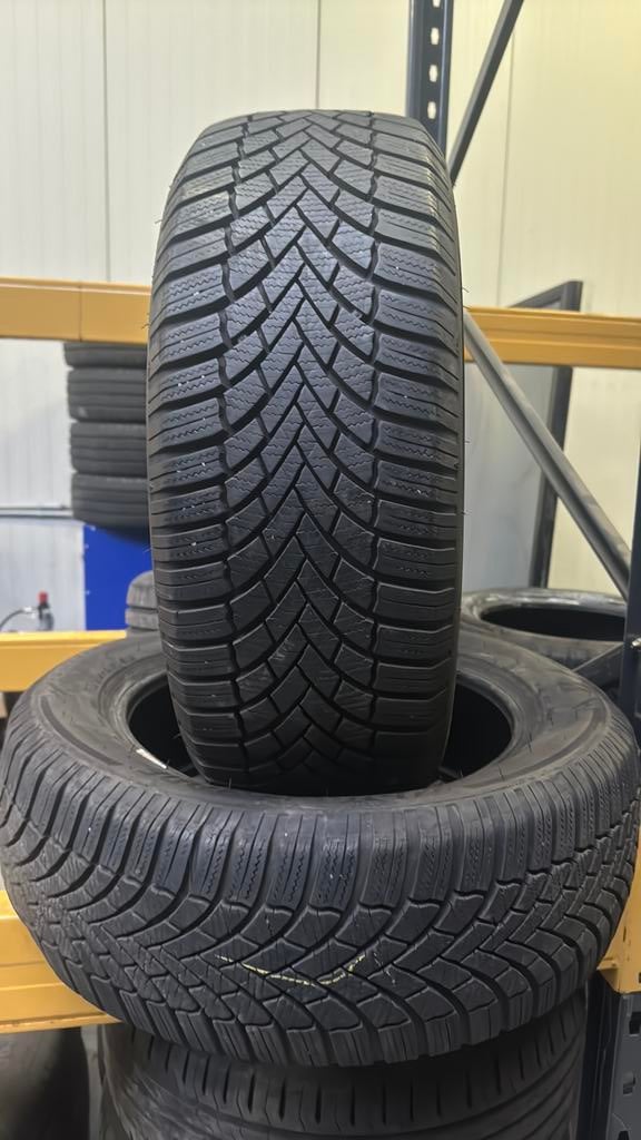 205/55/16  205/55R16  2055516 winter merk bridgestone, Ophalen