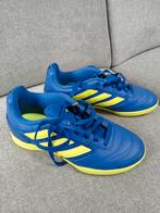 Zaalvoetbalschoenen Adidas maat 33, Sport en Fitness, Ophalen, Nieuw, Schoenen