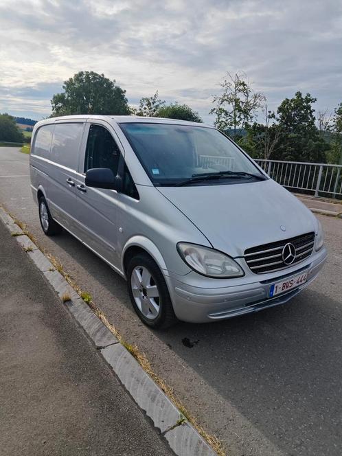 Mercedes vito 2010 3L v6 prête à immatriculé, Autos, Camionnettes & Utilitaires, Entreprise, Automatique, Enlèvement