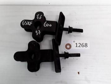 GSX600F 1988 - 1997 Suzuki Afstandshouder D1-27020 beschikbaar voor biedingen