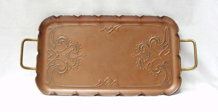 Arts & Crafts Dienblad - Joseph Sankey & Sons., Antiek en Kunst, Antiek | Servies los, Ophalen of Verzenden