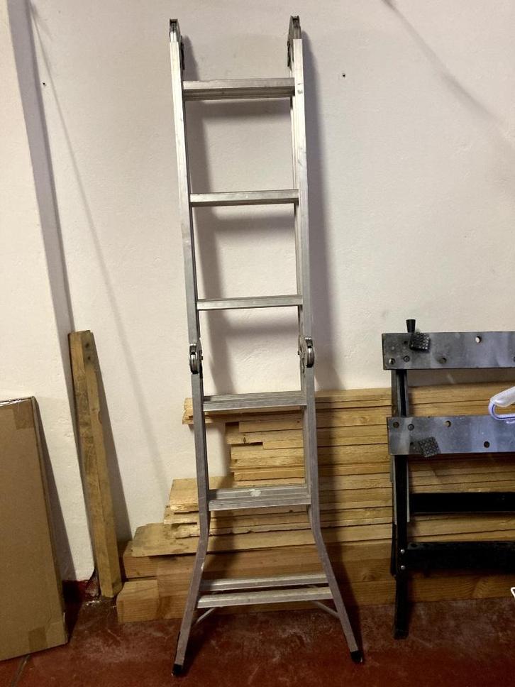 Plooiladder, vouwladder, Doe-het-zelf en Bouw, Overige Doe-Het-Zelf en Bouw, Zo goed als nieuw, Ophalen