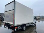 Fiat Ducato kast en laadklep 2020 56.000km, Autos, Camionnettes & Utilitaires, Tissu, Achat, 3 places, 4 cylindres