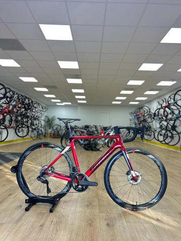 Wilier Filante SLR Di2 Carbon Racefiets beschikbaar voor biedingen