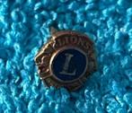 Pins cravate ou revers membre vintage Lions Club, Verzamelen, Speldjes, Pins en Buttons, Ophalen of Verzenden, Zo goed als nieuw