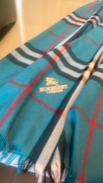 Sjaal  Burberry Londen in topconditie!, Kleding | Dames, Mutsen, Sjaals en Handschoenen, Ophalen of Verzenden, Zo goed als nieuw