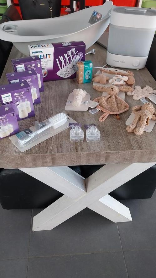 Groot nieuw pakket babyspullen, Kinderen en Baby's, Badjes en Verzorging, Nieuw, Badje, Ophalen