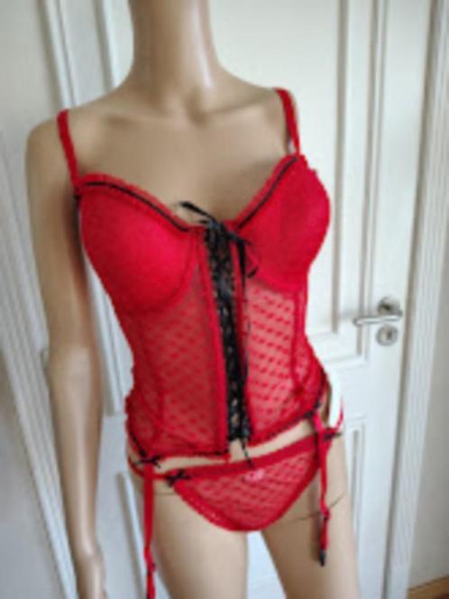 Uitdagend corsetje met bijhorende string, Kleding | Dames, Ondergoed en Lingerie, Setje, Verzenden
