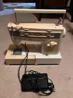 Naaimachine, Hobby en Vrije tijd, Ophalen, Zo goed als nieuw, Naaimachine