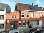 Ruime rijwoning met 2 slaapkamers, praktijk en terras te cen, Roeselare, Tot 200 m², 2 kamers, Tussenwoning