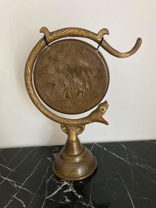 Vintage Arabische messing gong Slangenmotief en Kamelen, Antiek en Kunst, Curiosa en Brocante, Ophalen of Verzenden