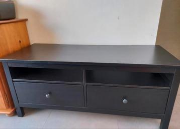 Tv kast ikea beschikbaar voor biedingen
