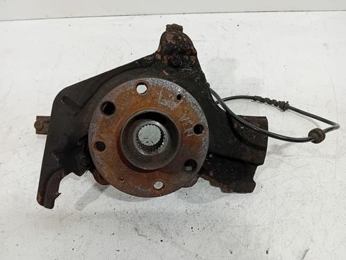 WIELNAAF LINKS VOOR Fiat Grande Punto (199), Auto-onderdelen, Remmen en Aandrijving, Fiat, Gebruikt