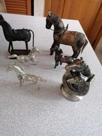 Paardjes in metaal en 1 in hout en metaal samen 25 euro, Antiek en Kunst, Ophalen