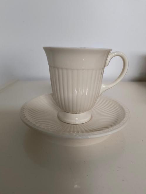 Wedgwood Edme plain servies, 8 kopjes met schotels, nieuw, Huis en Inrichting, Keuken | Servies, Nieuw, Kop(pen) en/of Schotel(s)