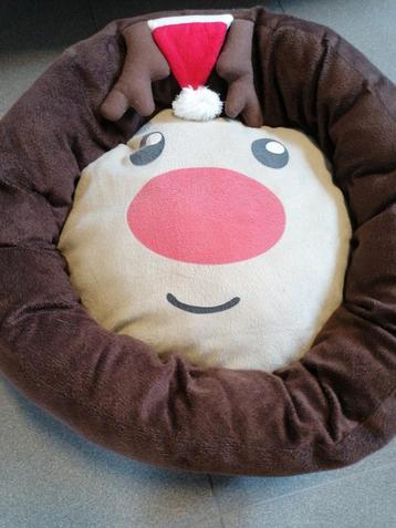 Hondenkussen kerst beschikbaar voor biedingen