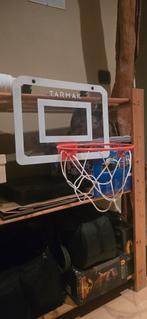 Mini basketball hoop, Ophalen