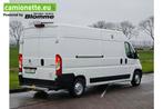 Peugeot Boxer 333 2.2 BlueHDi 140 L3H2 Premium (bj 2020), Auto's, Voorwielaandrijving, Gebruikt, 4 cilinders, Wit