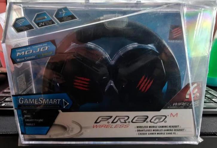 Mad catz F. R. E. Q. M wireless gaming headset SEALED, Computers en Software, Headsets, Nieuw, On-ear, Draadloos, Gaming headset