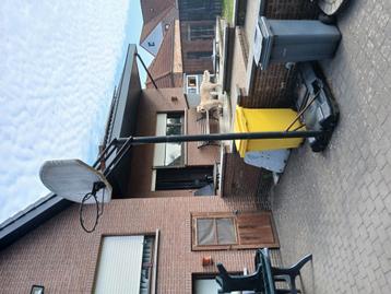 Basketbal paal  beschikbaar voor biedingen