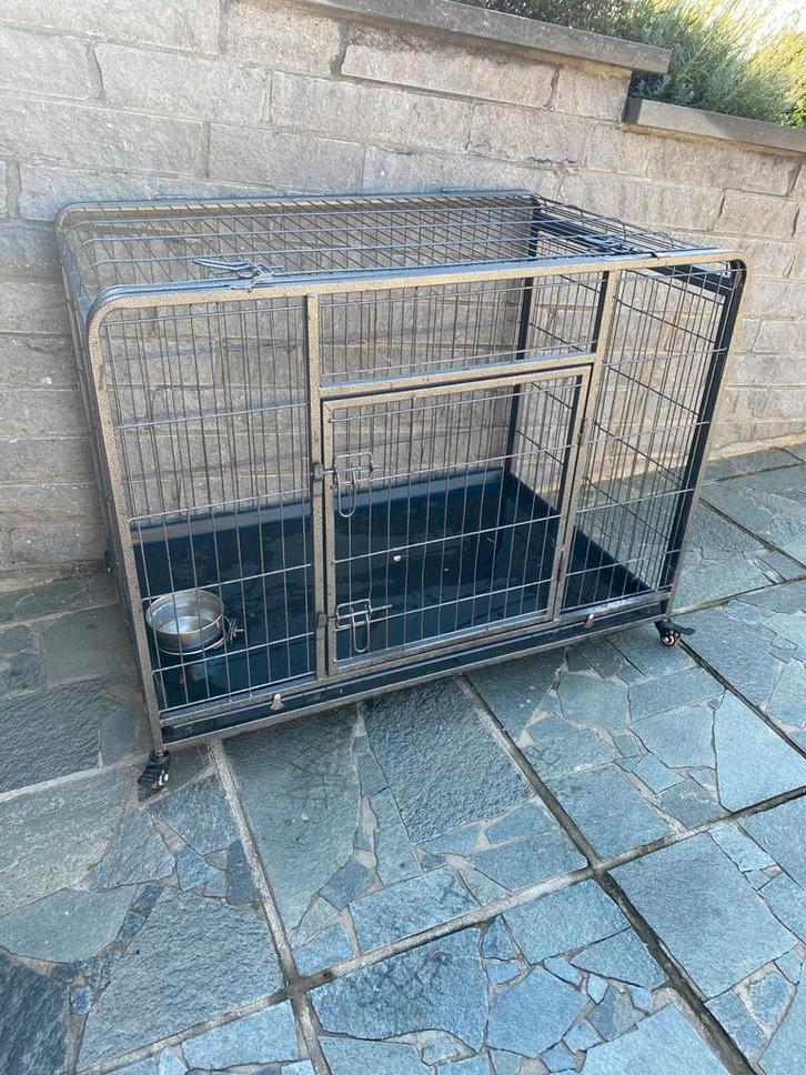 Xl heavy duty hondenbench, Dieren en Toebehoren, Hondenbenches, Zo goed als nieuw, Ophalen