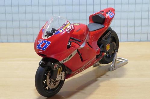 Casey Stoner Ducati Desmocedici 2007 WORLD CHAMPION 1:12, Hobby en Vrije tijd, Modelauto's | 1:5 tot 1:12, Nieuw, Motor, 1:9 t/m 1:12