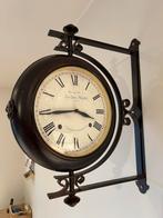 Wandklok retro in vol yzer, Ophalen, Zo goed als nieuw, Wandklok