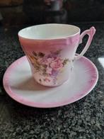 Tasse à café ancienne en porcelaine., Collections, Enlèvement