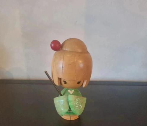 Leuke Tottori Kokeshi, Antiek en Kunst, Kunst | Beelden en Houtsnijwerken, Verzenden