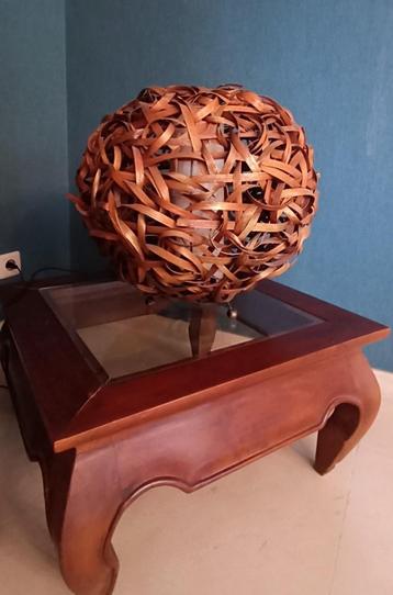 Lampe de table beschikbaar voor biedingen